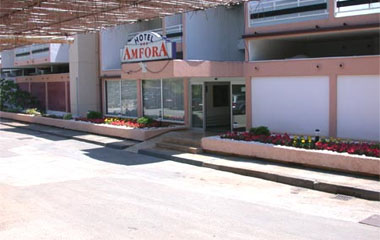 Отель Amfora 3*