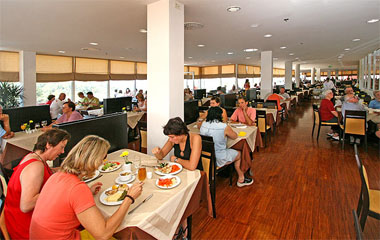 Ресторан отеля Laguna Albatros 4*
