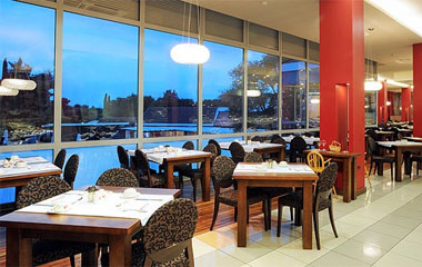 Ресторан отеля Melia Coral 5*