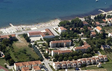 Отель Apartments Croatia 2*