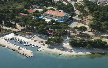Пляж отеля Sveti Kriz 3*