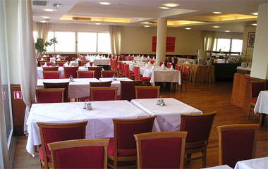 Ресторан отеля Ivka 3*