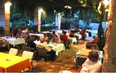 Ресторан отеля Komodor Hotel Dubrovnik 3*