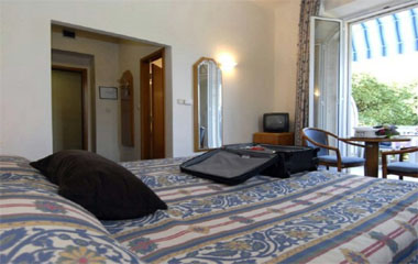Номер отеля Komodor Hotel Dubrovnik 3*