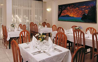 Ресторан отеля Villas Plat 3*