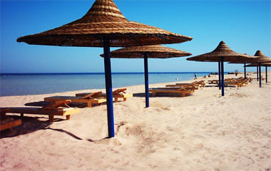 Пляж отеля Harmony Makadi Bay & Resort 5*