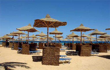Пляж отеля Iberotel Makadi Beach 5*
