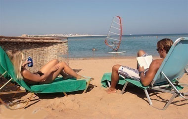 Пляж отеля Sol Y Mar Makadi Sun 4* 
