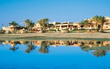 Пляж отеля Calimera Habiba Beach Resort 4*