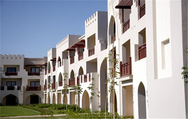 Отель Crowne Plaza Oasis Port Ghalib 5*