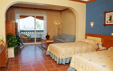 Family Room отеля Dreams Beach Resort 5*