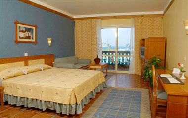 Family Room отеля Dreams Beach Resort 5*