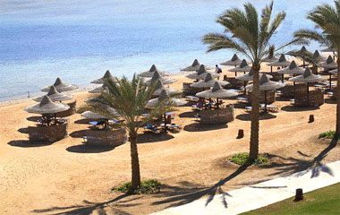 Пляж отеля Sol Y Mar Dar El Madina 4*