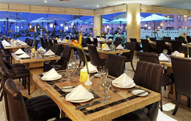 Ресторан отеля Sol Y Mar Dolphin House 5*