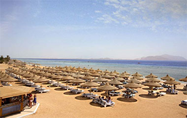 Пляж отеля Baron Palms Resort 5*