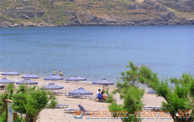 Пляж отеля Alianthos Garden Hotel 3*