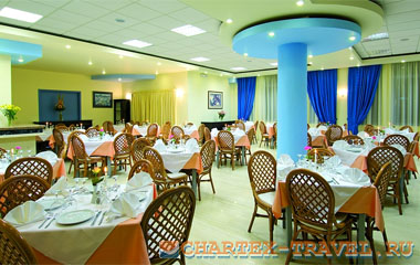 Ресторан отеля Alkyon Hotel 3*
