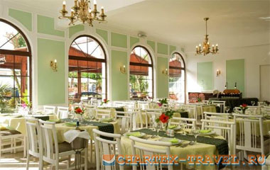 Ресторан отеля Axos Hotel 3*
