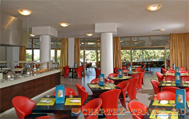 Ресторан отеля Bali Star Hotel 3*