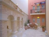 Отель Casa Moazzo Suites & Apartments 3*
