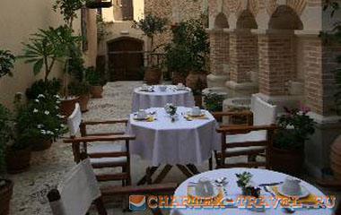 Ресторан отеля Casa Moazzo Suites & Apartments 3*