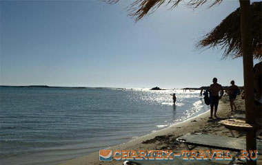 Пляж отеля Chryssana Beach Hotel 3*
