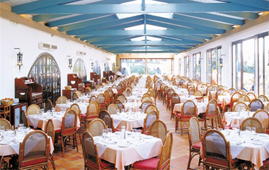 Ресторан отеля Creta Maris 5*
