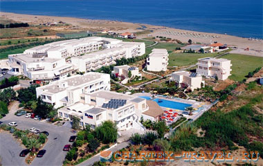 Отель Delfina Beach Resort 4*