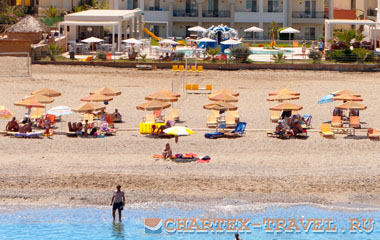 Пляж отеля Dimitrios Village Beach Resort & Spa 4*