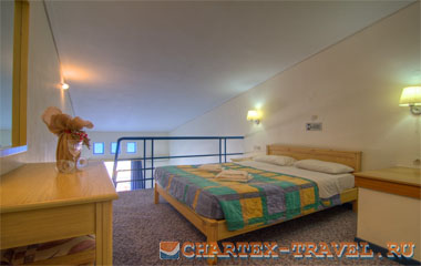 Номер отеля Esperia Beach Hotel Apartments & Suites 3*