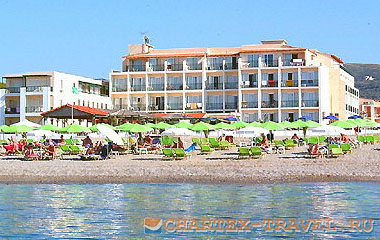 Пляж отеля Golden Beach Hotel 3*
