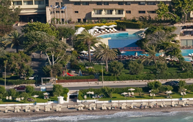 Пляж отеля Amathus Beach Hotel Rhodes 5*