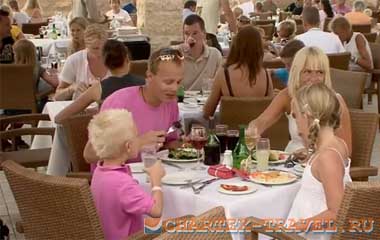 Ресторан отеля Atlantica Aegean Park Hotel 5*