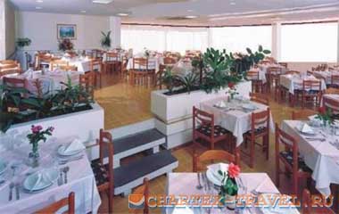 Ресторан отеля Belvedere Beach Hotel 4*
