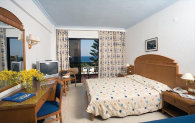 Double room with sea view отеля Blue Horizon 4*