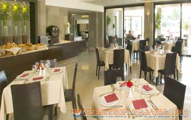 Ресторан отеля D' Andrea Mare Beach Resort Aparthotel 4*