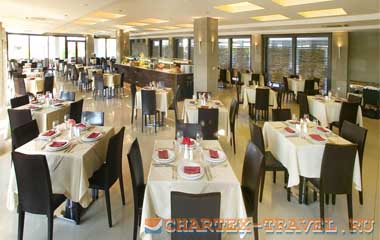 Ресторан отеля D' Andrea Mare Beach Resort Aparthotel 4*