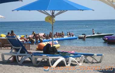 Пляж отеля Esperides Beach Hotel 4*