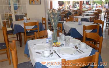 Ресторан отеля Euroxenia Marathon Hotel 3*