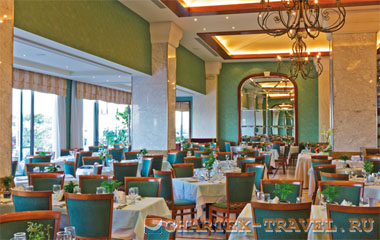 Ресторан отеля Mediterranean Hotel 4*