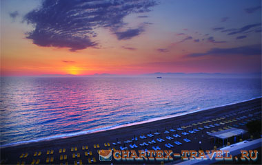 Пляж отеля Riviera Hotel 3*