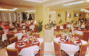 Ресторан отеля Solemar Hotel 3*