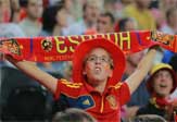 Донецк ожидает в среду более 50 тысяч болельщиков на полуфинальный матч чемпионата Европы по футболу.
