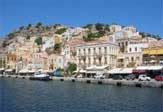 Визовая служба греческого острова Родос приостановила выдачу виз российским туристам, отдыхающим в Турции.