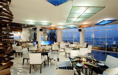 Ресторан отеля Garden Cliff Resort & SPA 4*