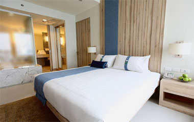Номер отеля Holiday Inn Pattaya 4*
