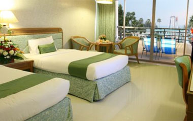 Номер отеля Pattaya Park Beach Resort 3*