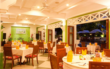 Ресторан отеля Andaman Seaview 4*