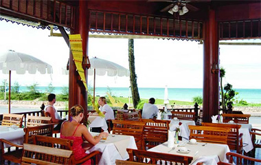 Ресторан отеля Baan Karon Buri Resort 3*