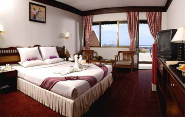 Номер отеля Best Western Phuket Ocean Resort 4*